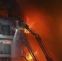 Apartemen 14 Lantai Terbakar Terjadi di Spanyol