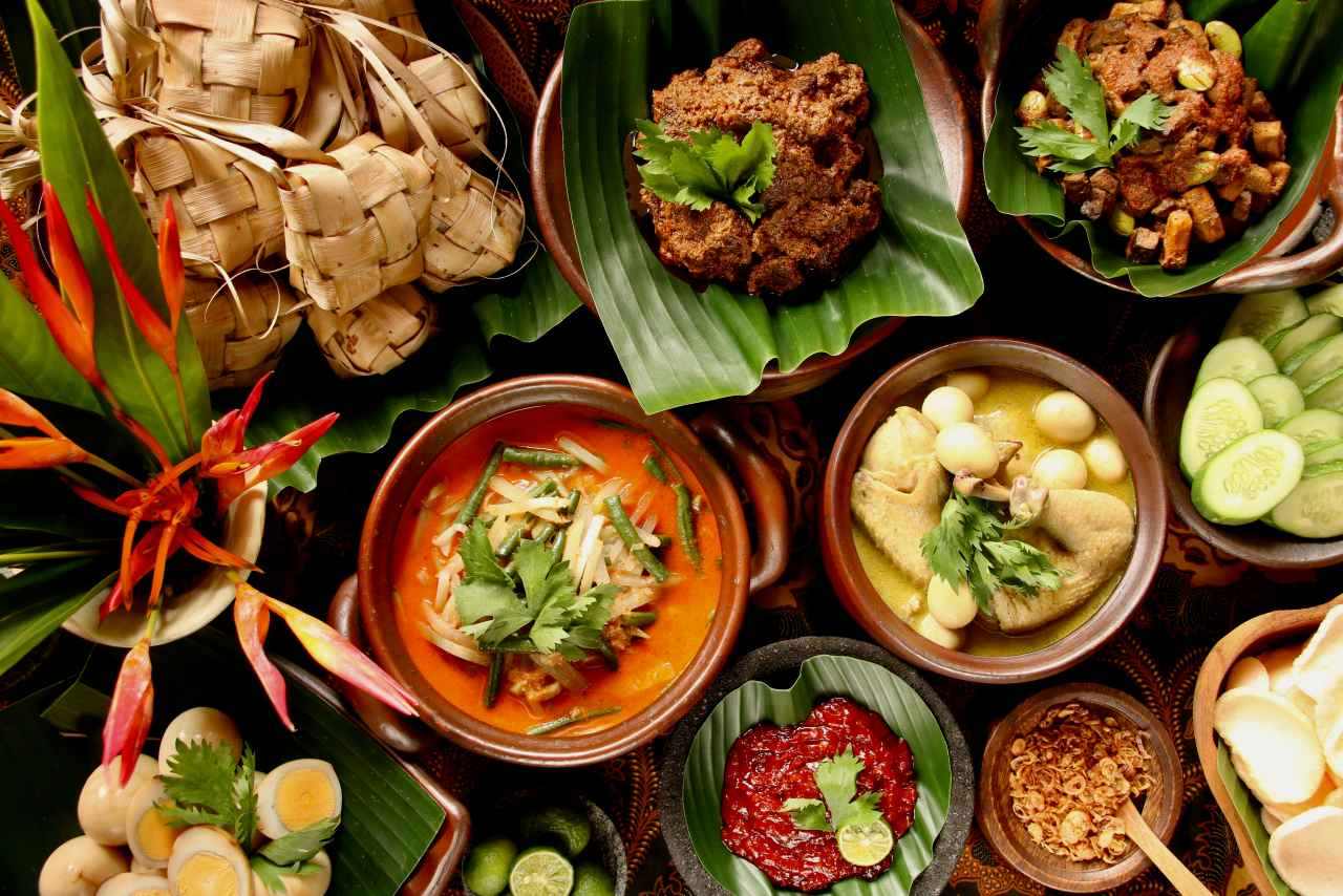 15 Makanan Tradisional Indonesia Paling Rekomendasi